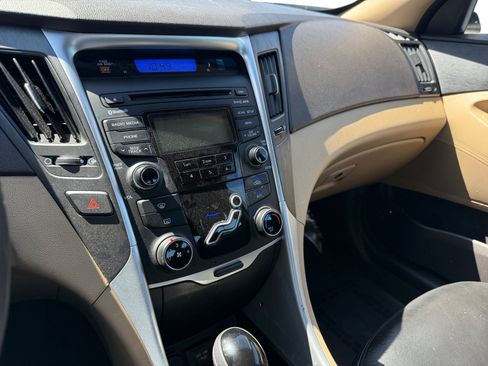 Used 2013 Hyundai Sonata GLS FWD image 12