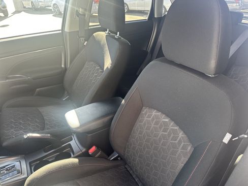 Used 2023 Mitsubishi Outlander Sport ES AWD/4WD image 22
