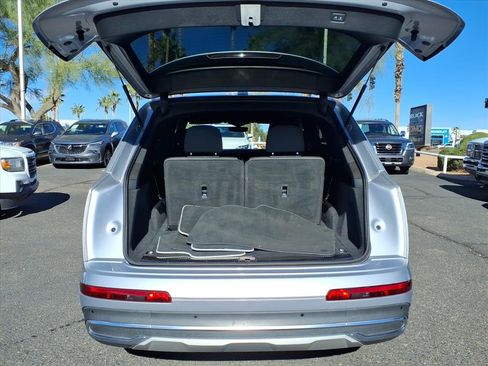 Used 2020 Audi Q7 3.0T Premium w/ Convenience Package image 10