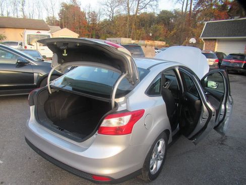 Used 2014 Ford Focus SE image 11