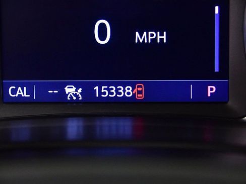 Used 2024 Chevrolet Blazer LT w/ Convenience Package image 16