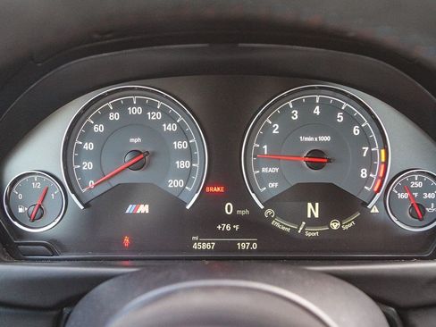 Used 2020 BMW M4 CS w/ Executive Package RWD image 23