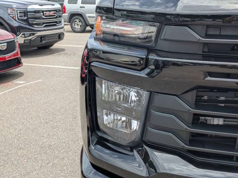Used 2026 Chevrolet Silverado 2500 Custom w/ Custom Value Package AWD/4WD image 9