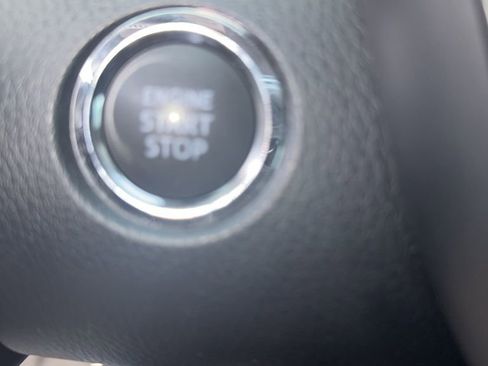 Used 2023 Toyota Camry SE w/ Convenience Package image 27