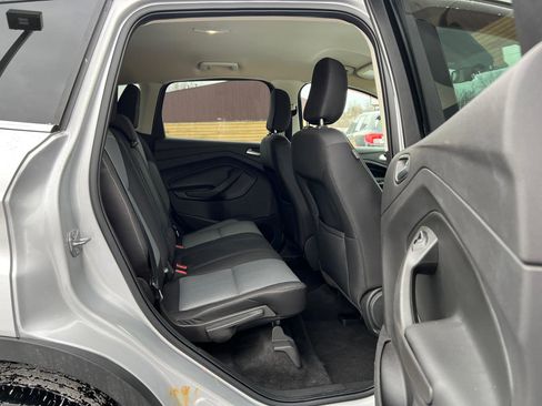 Used 2018 Ford Escape SE image 36