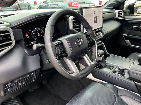 Used 2023 Toyota Tundra Platinum image 17