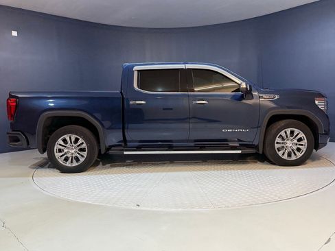 Used 2022 GMC Sierra 1500 Denali image 8