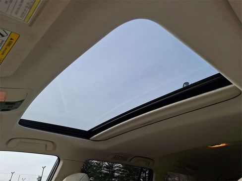 Used 2021 Lexus GX 460 Premium image 14