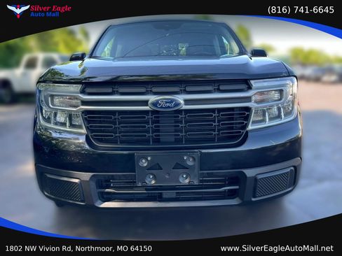Used 2022 Ford Maverick Lariat FWD image 4