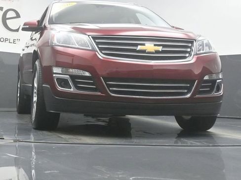 Used 2016 Chevrolet Traverse LTZ image 3