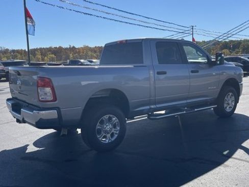 Used 2024 RAM 2500 Big Horn w/ Bed Utility Group image 8