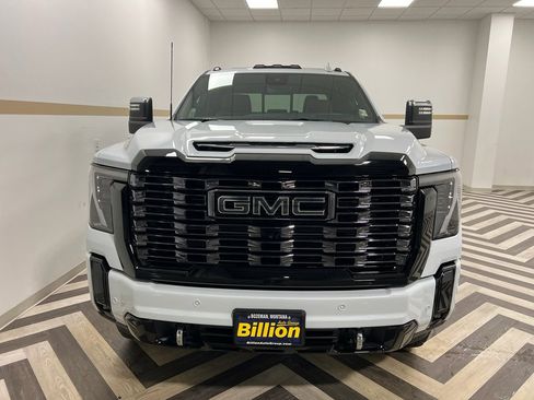 New 2026 GMC Sierra 3500 Denali Ultimate image 16