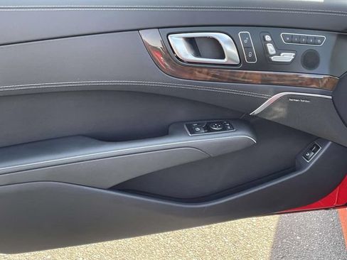 Used 2014 Mercedes-Benz SL 550 image 18