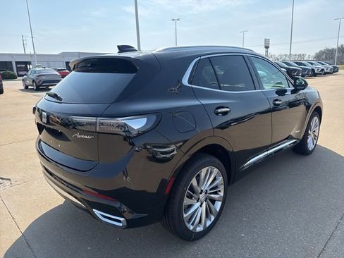 New 2026 Buick Envision Avenir image 3