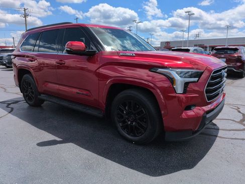Certified 2023 Toyota Sequoia SR5 w/ SR5 Premium Package AWD/4WD image 7