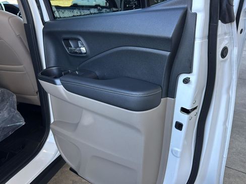 Used 2023 Honda Ridgeline RTL-E image 13