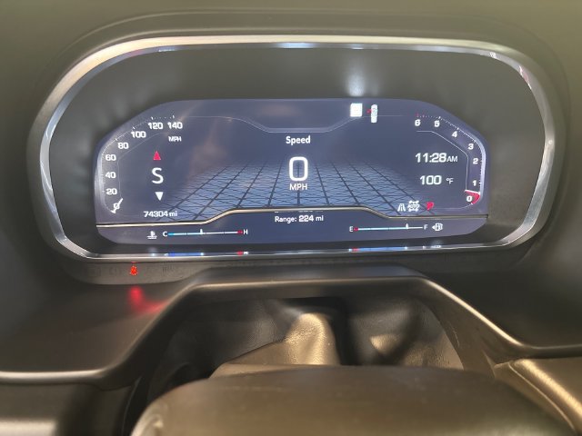 Used 2023 GMC Yukon AT4 w/ Technology Package AWD/4WD image 11