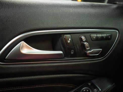 Used 2018 Mercedes-Benz GLA 250 w/ Convenience Package image 26