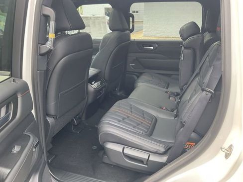 New 2026 Nissan Armada PRO-4X AWD/4WD image 13
