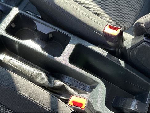 Used 2022 Ford Transit Connect XL image 28