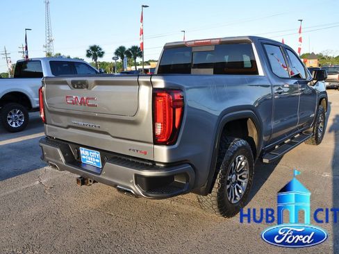 Used 2019 GMC Sierra 1500 AT4 w/ AT4 Premium Package AWD/4WD image 5