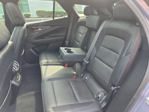 Used 2024 Chevrolet Blazer EV LT AWD/4WD image 33