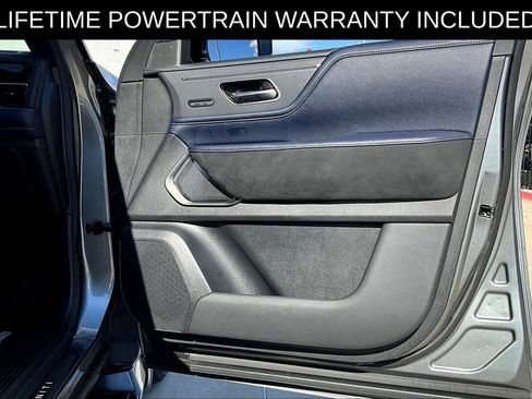 Certified 2026 INFINITI QX80 4WD w/ Sport Exterior Package image 24