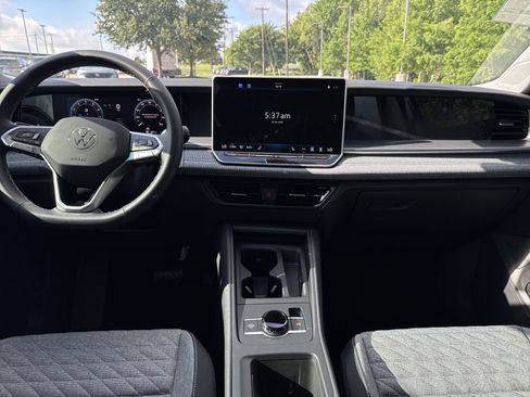 Certified 2026 Volkswagen Tiguan S FWD image 47