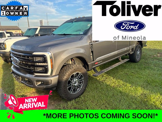 Used 2025 Ford F250 Platinum w/ Tremor Off-Road Package AWD/4WD image 1