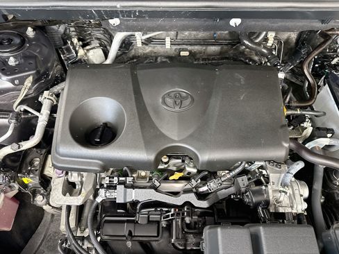 Used 2023 Toyota RAV4 XLE Premium FWD image 39