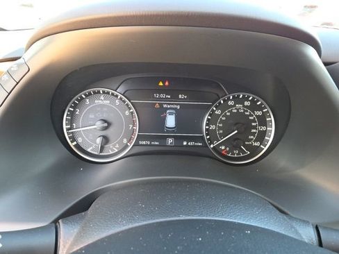 Used 2022 Nissan Armada SL w/ Captain's Chairs Package image 18