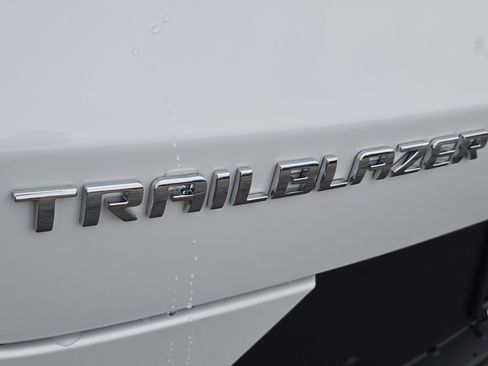 New 2026 Chevrolet TrailBlazer LS image 21