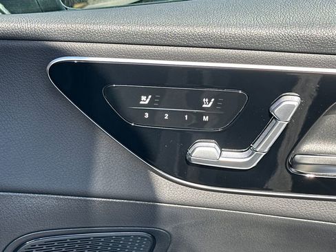 Used 2026 Mercedes-Benz GLC 300 image 17