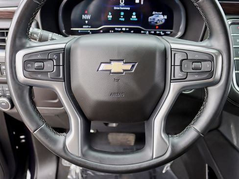 Used 2023 Chevrolet Suburban LT AWD/4WD image 19