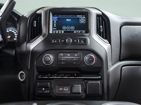 Used 2024 Chevrolet Silverado 1500 Custom image 14