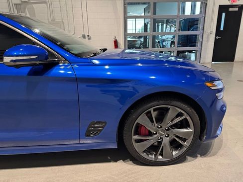 Used 2022 Genesis G70 3.3T w/ Sport Prestige Package AWD/4WD image 9