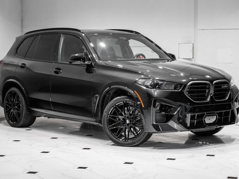 Used 2024 BMW X5 M Competition w/ Executive Package image 1