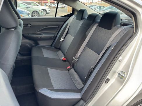Used 2025 Nissan Versa SV FWD image 36