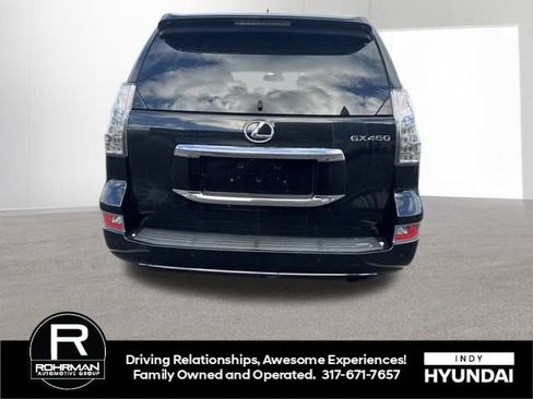 Used 2018 Lexus GX 460 image 6