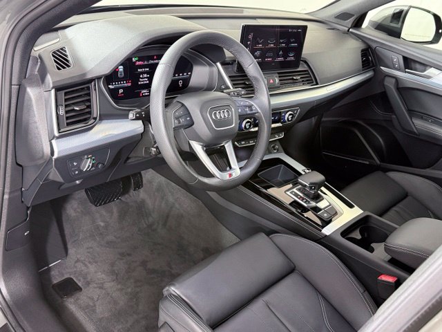 Certified 2024 Audi Q5 2.0T Premium Plus AWD/4WD image 11