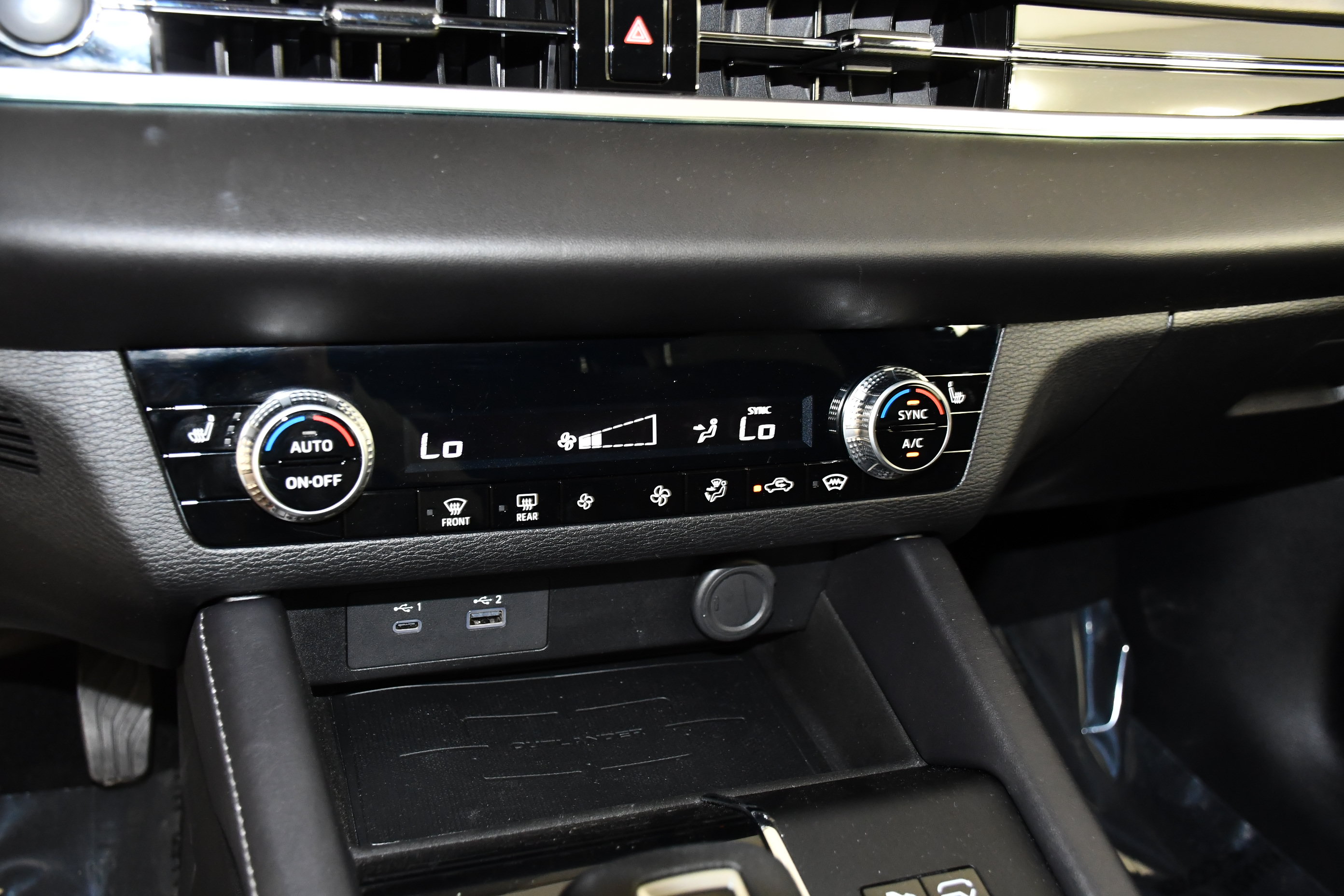 Used 2025 Mitsubishi Outlander ES AWD/4WD image 28