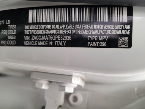 Used 2016 Jeep Renegade Sport w/ Power & Air Group FWD image 33