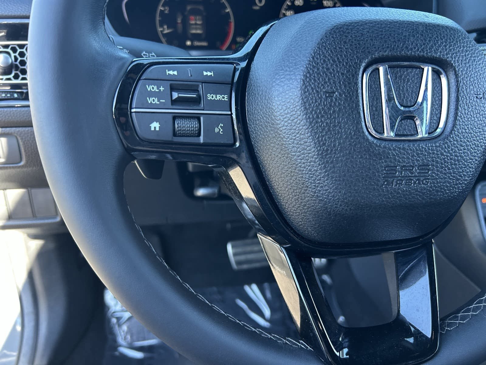 Certified 2025 Honda Civic Sport image 28