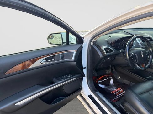 Used 2015 Lincoln MKZ AWD w/ Equipment Group 101A Select image 11