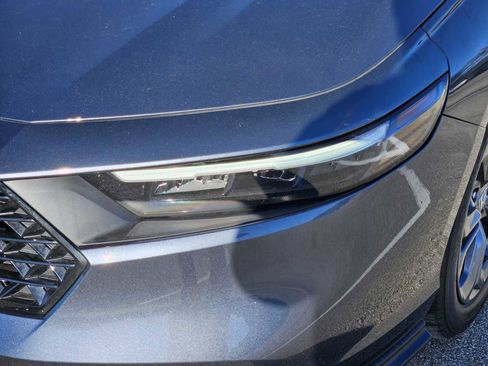 Used 2023 Honda Accord EX image 7
