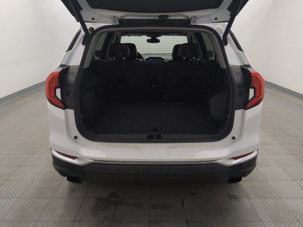 Used 2020 GMC Terrain SLT w/ Preferred Package FWD image 29