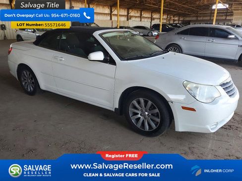 Used 2010 Chrysler Sebring Touring FWD image 5