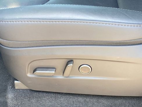 Used 2026 Tesla Model Y Long Range image 35