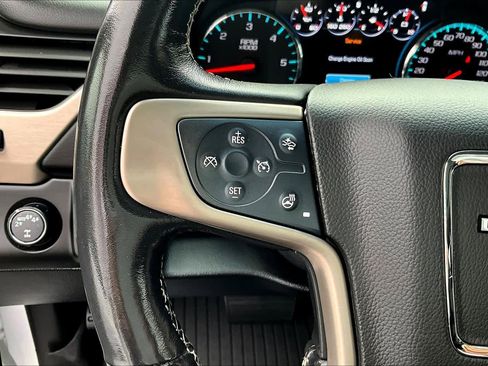 Used 2019 GMC Yukon Denali w/ Denali Ultimate Package image 22