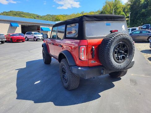 Used 2024 Ford Bronco Wildtrak image 4